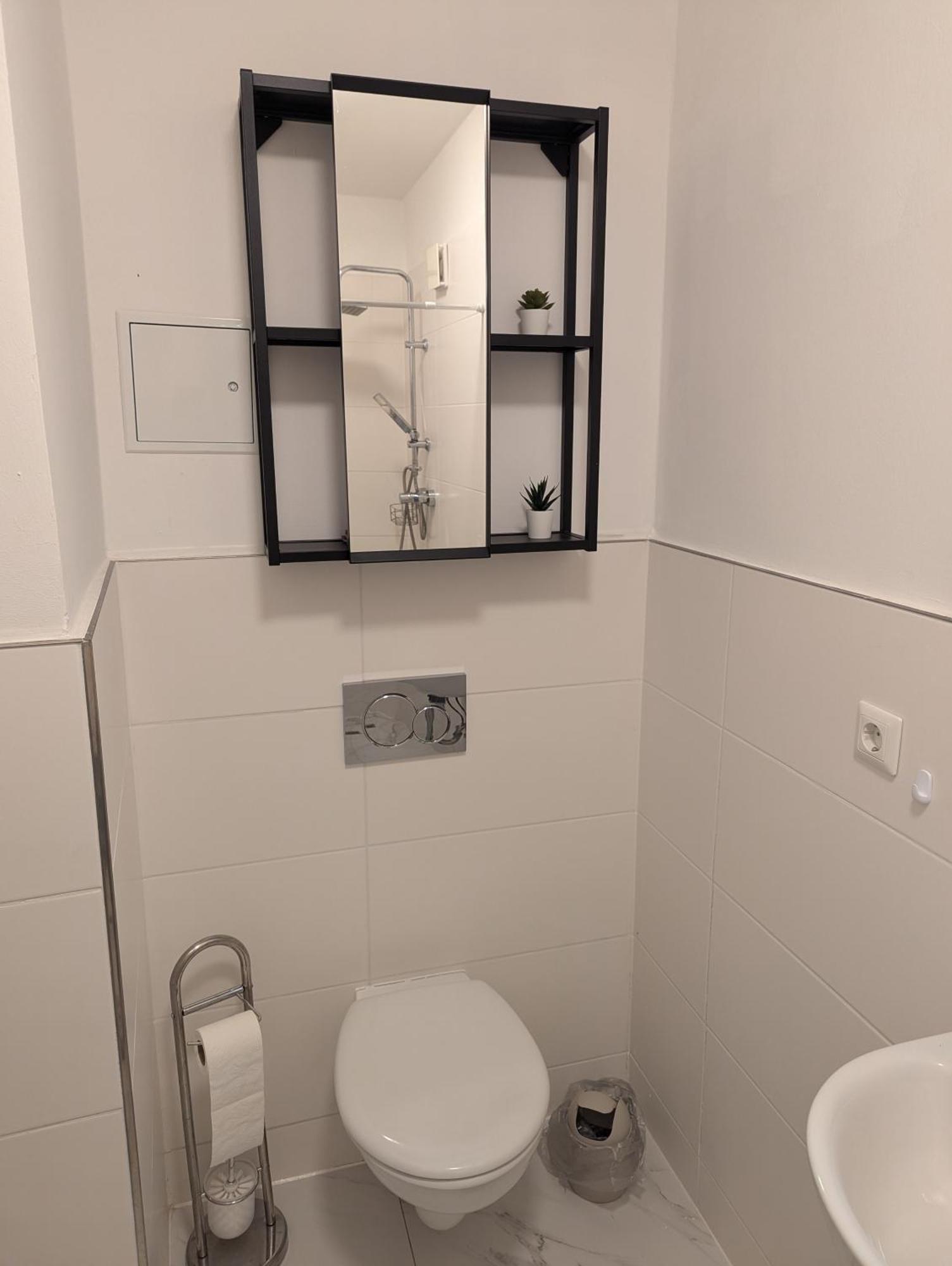 Nord-Apartment 6 I 1 Zimmer Mit Wlan & Walk-In Regendusche ブレーマーハーフェン エクステリア 写真